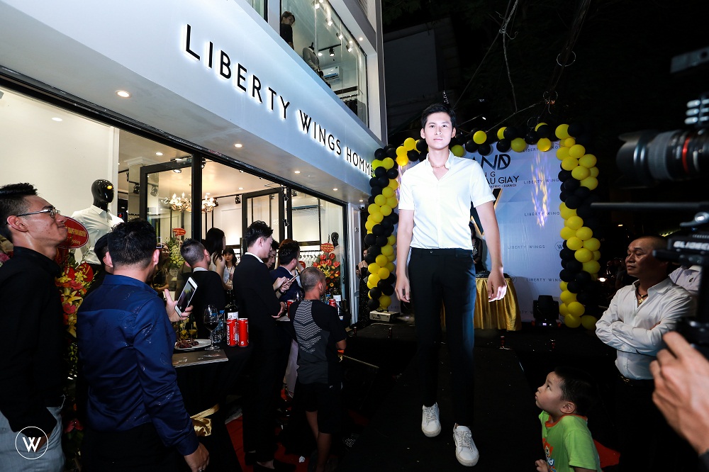 liberty wings fashion show